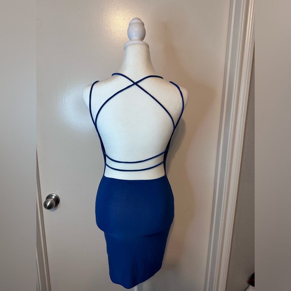 Mini dress - Picture 2 of 2